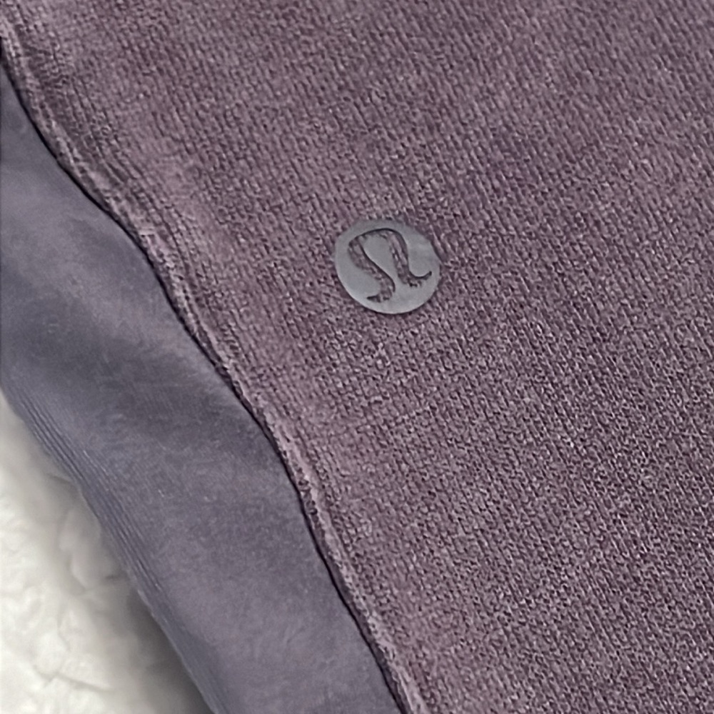 Lululemon joggers, good condition